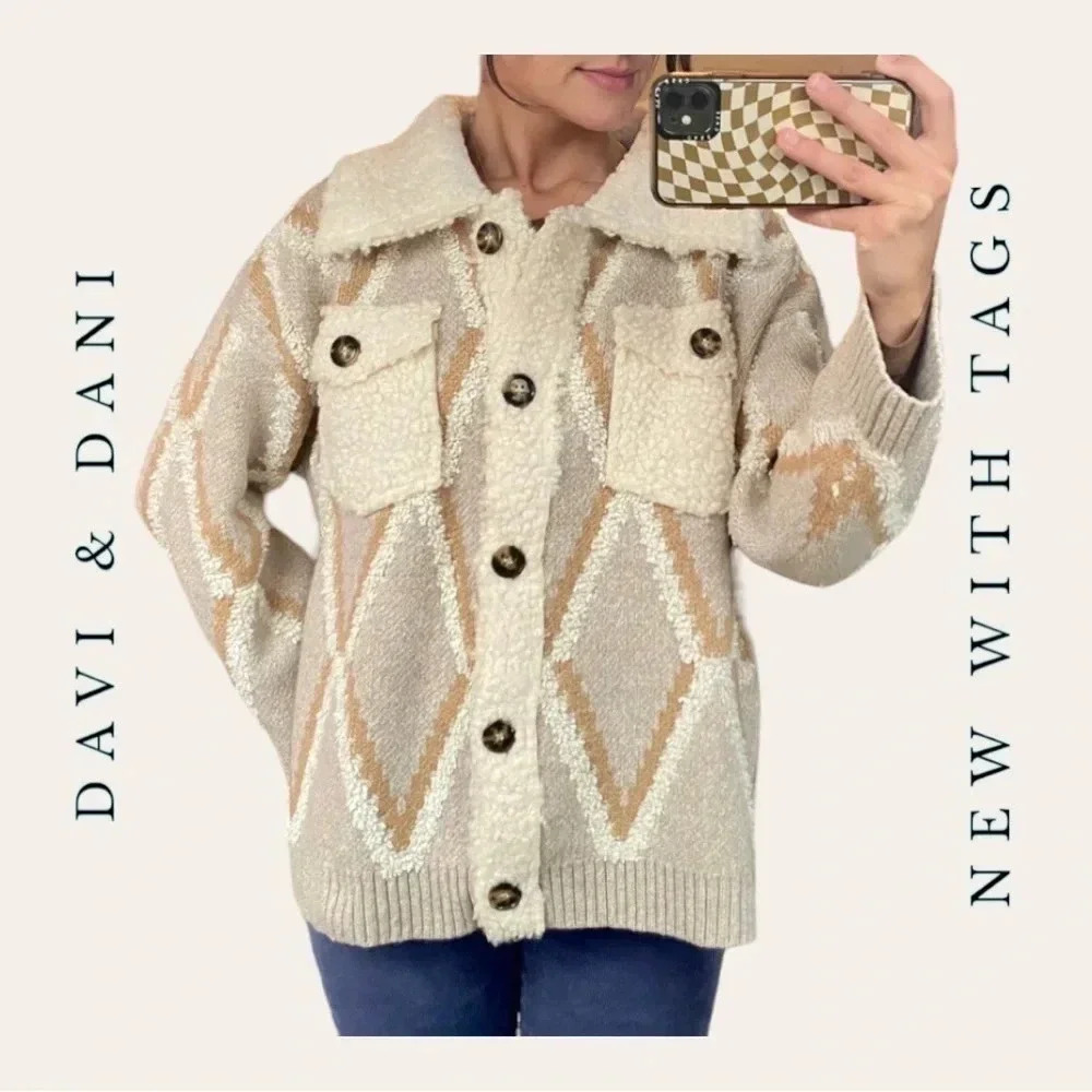 DAVI & DANI FULL BUTTON DOWN SHERPA CARDIGAN TAN/… - image 1